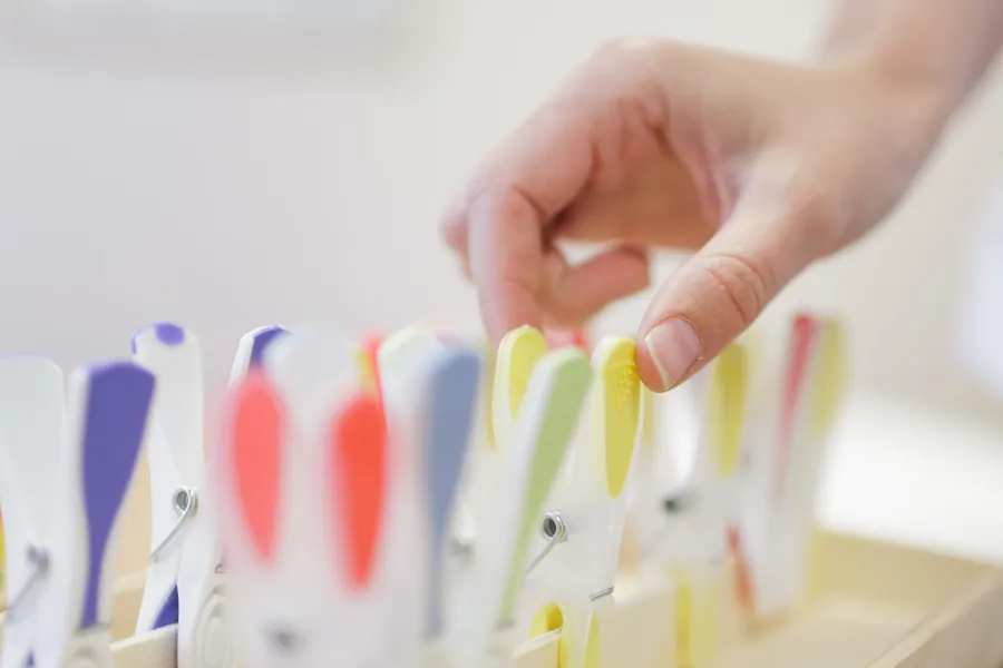 Klesklyper og ei hand